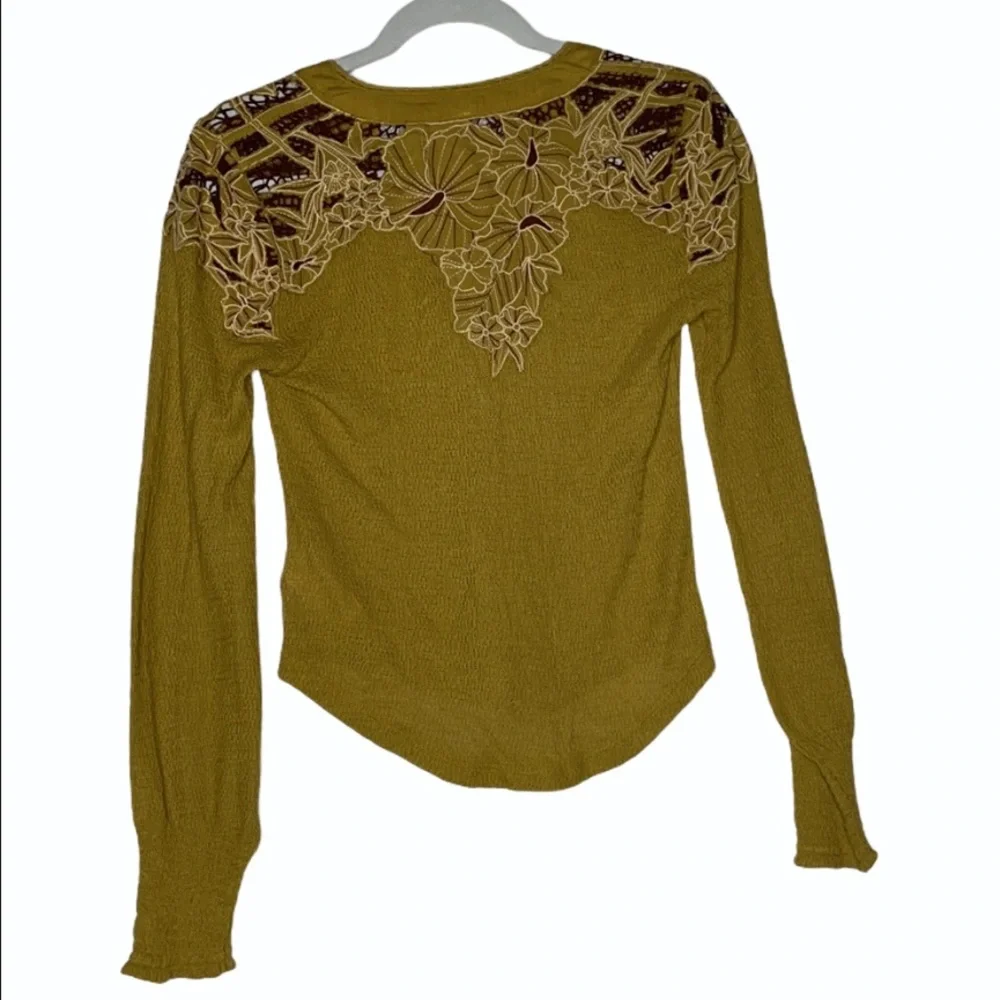 NWT Free People Long Sleeve Top sunflower sz XS‎